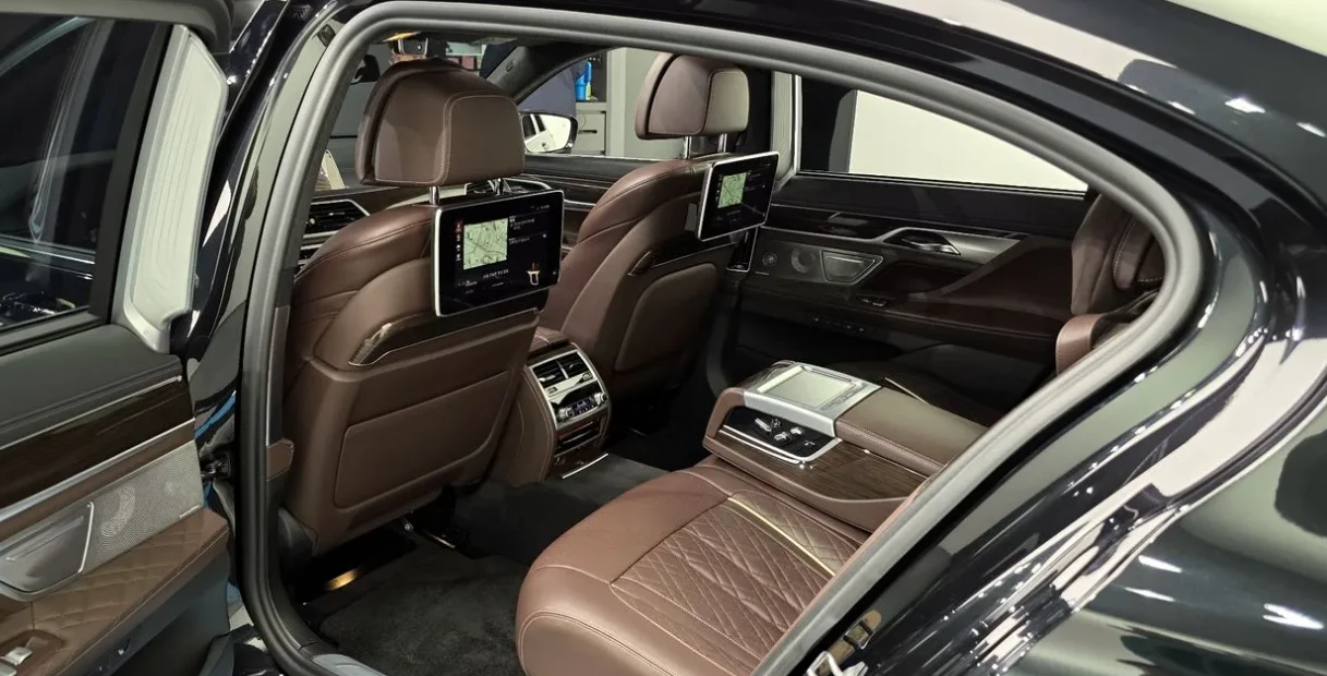 BMW 740 Li * ОБДУХВАНЕ * B&W * HEAD UP * TV * БЕЗ ИНЦИДЕНТ, снимка 10 - Автомобили и джипове - 55407382