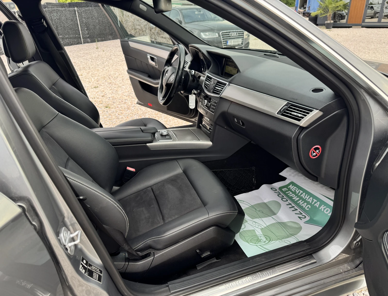 Mercedes-Benz E 350 AMG PACK 4X4 , снимка 9 - Автомобили и джипове - 55409671