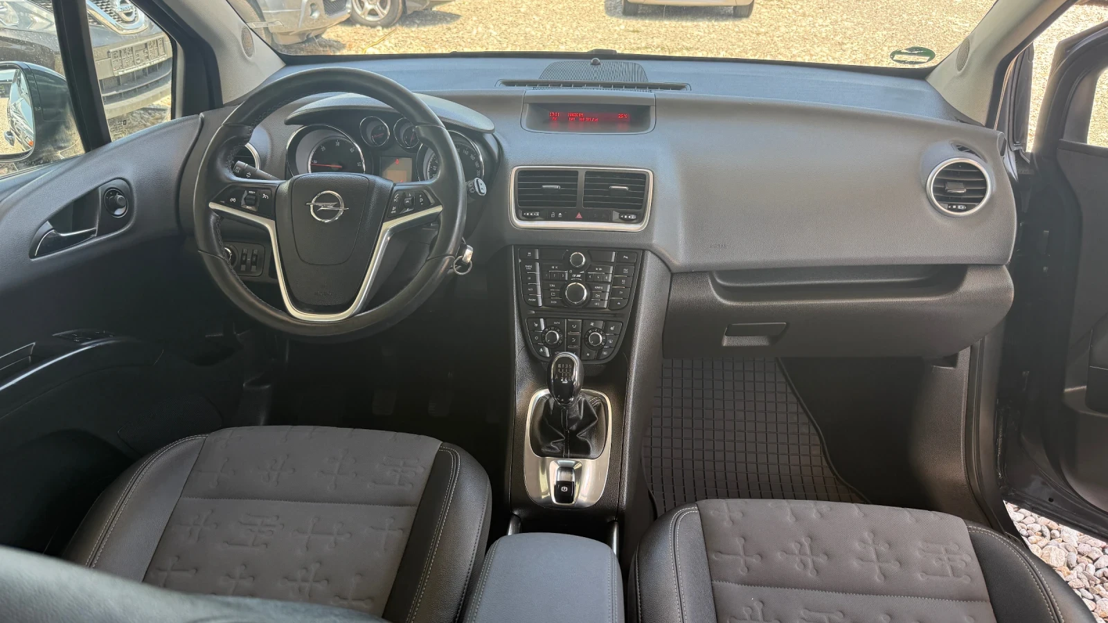 Opel Meriva 1.7 D 130 ps, снимка 10 - Автомобили и джипове - 55464056