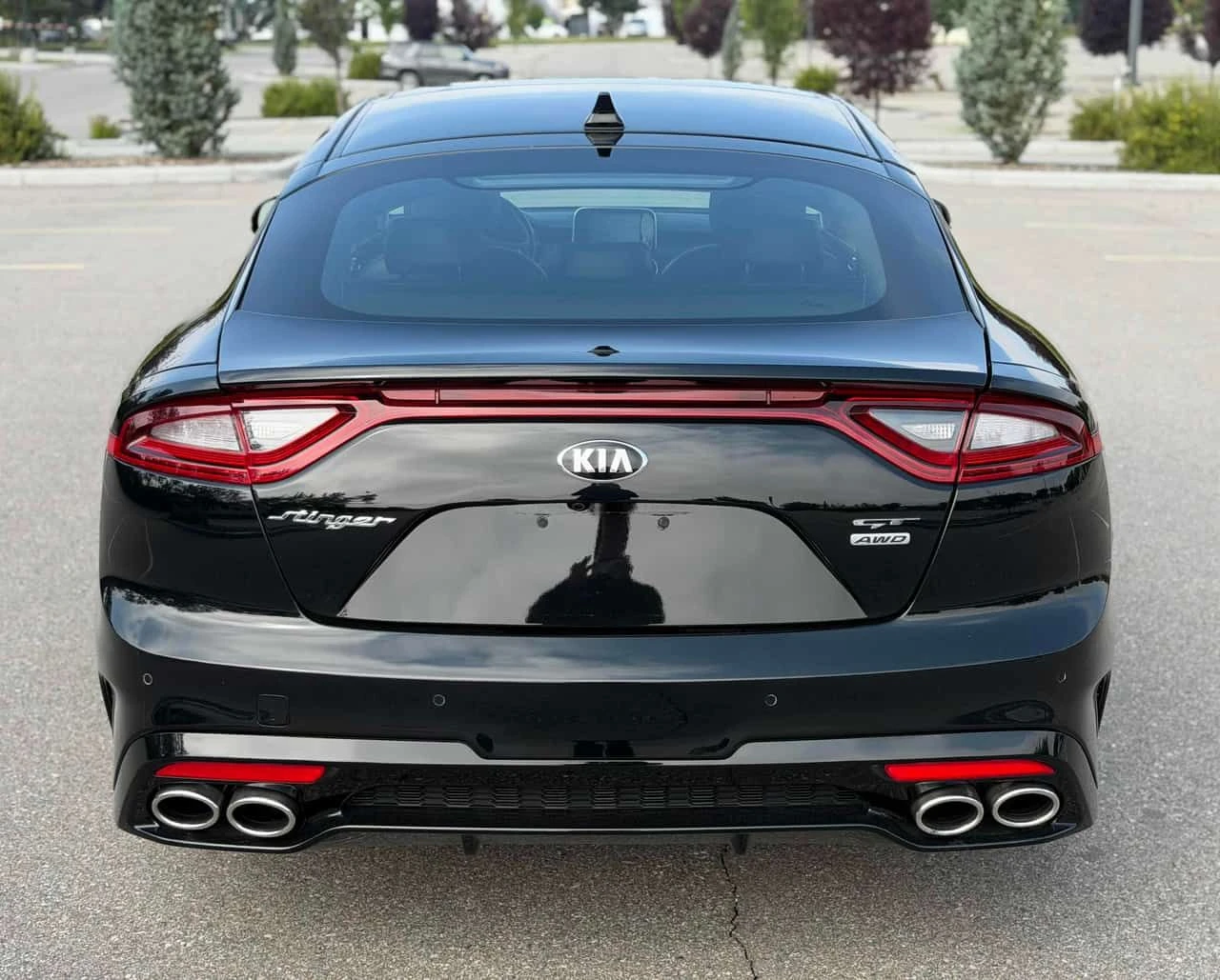 Kia Stinger  GT / CARFAX /3.6/CARPLAY, снимка 4 - Автомобили и джипове - 55702021