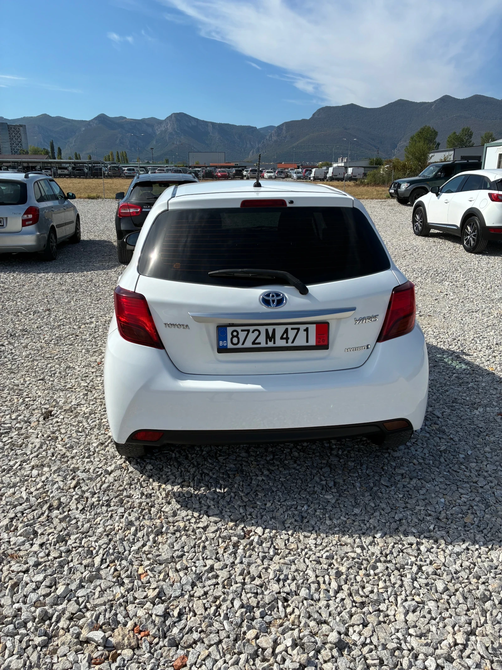 Toyota Yaris 1.5 E-CVT Hybrid Aut. 73ps, снимка 5 - Автомобили и джипове - 55937319