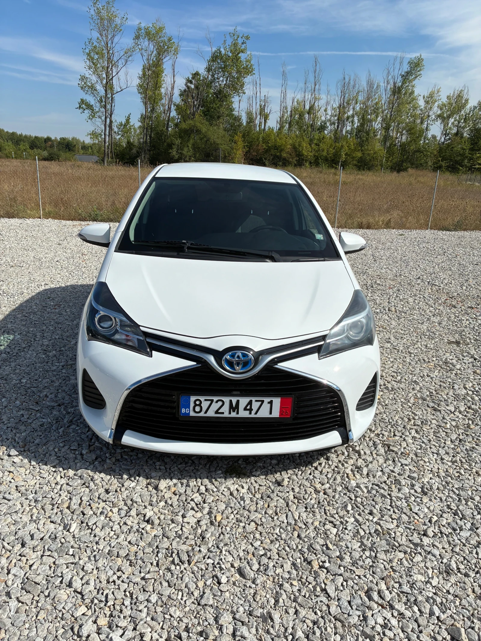 Toyota Yaris 1.5 E-CVT Hybrid Aut. 73ps, снимка 4 - Автомобили и джипове - 55937319