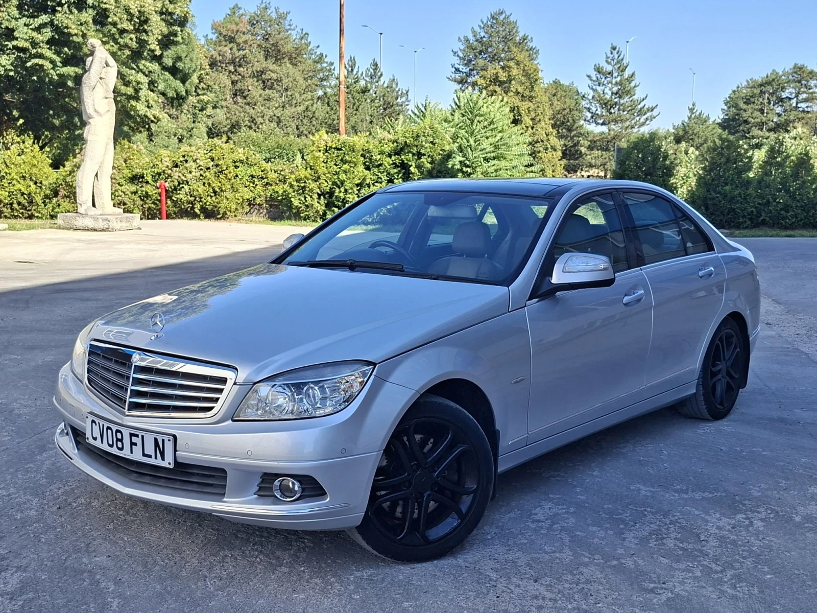 Mercedes-Benz C 320, снимка 2 - Автомобили и джипове - 56067586