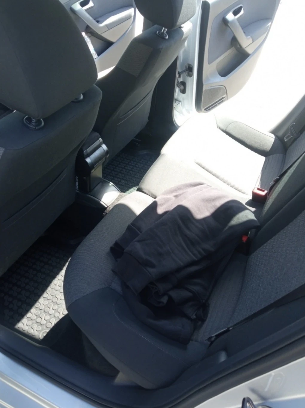 VW Polo, снимка 12 - Автомобили и джипове - 56534105