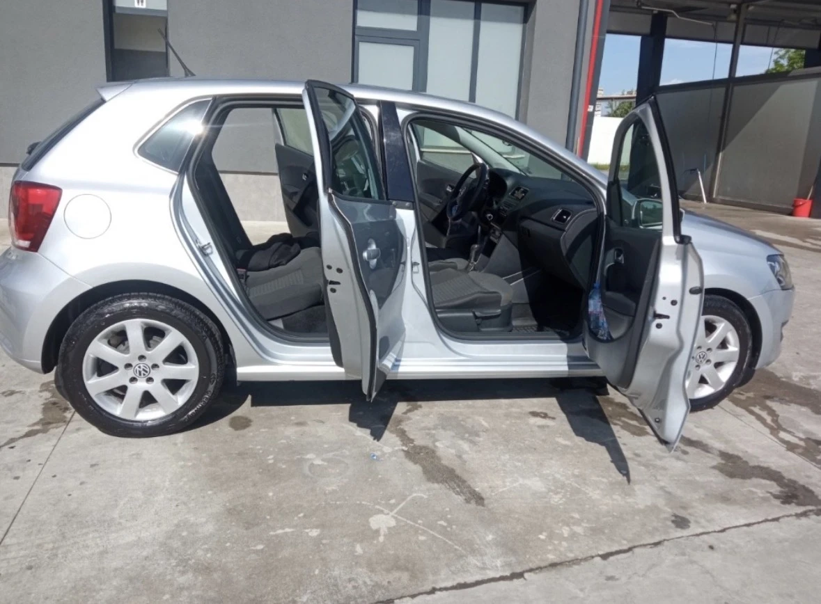VW Polo, снимка 9 - Автомобили и джипове - 56534105