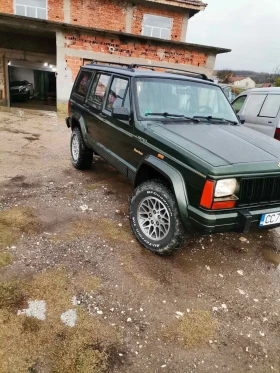 Jeep Cherokee 4.0 - 8000 € / 15646.64 лв. - 67315107 5