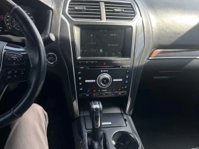 Ford Explorer Platinum/CARFAX/2 ключа/Панорама/Подгрев/ - 13200 € / 25816.96 лв. - 64973035 8