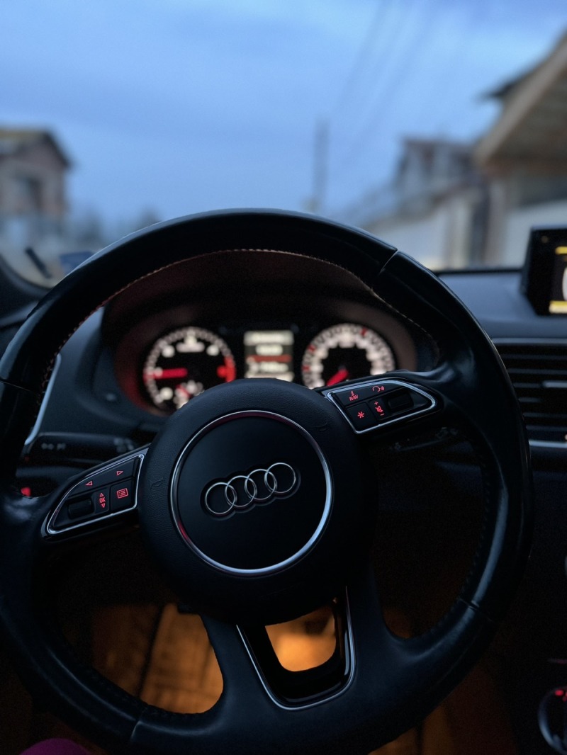 Audi Q3, снимка 10 - Автомобили и джипове - 45658324