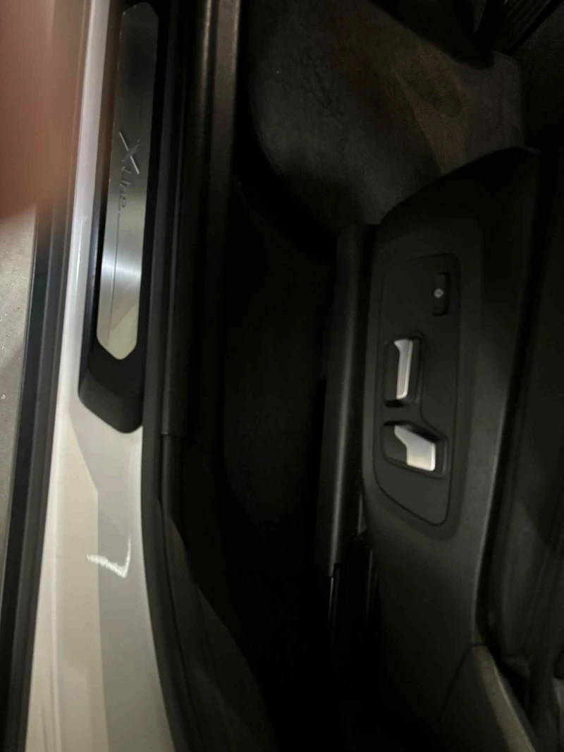 BMW X3 Xdrive 30i , снимка 13 - Автомобили и джипове - 52080395