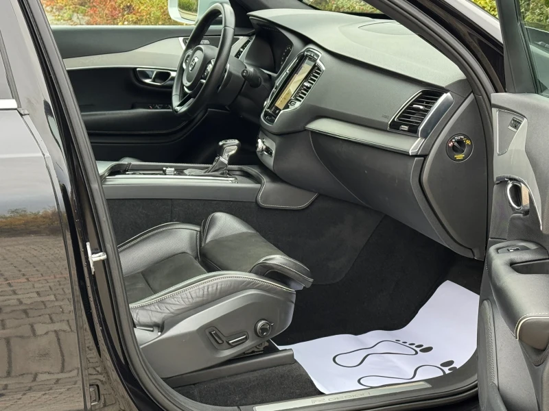 Volvo Xc90 ///R-DESIGN-РЕКАРО-КАМЕРА-7МЕСТНА-УНИКАЛНА-163Х.КМ, снимка 14 - Автомобили и джипове - 52643956