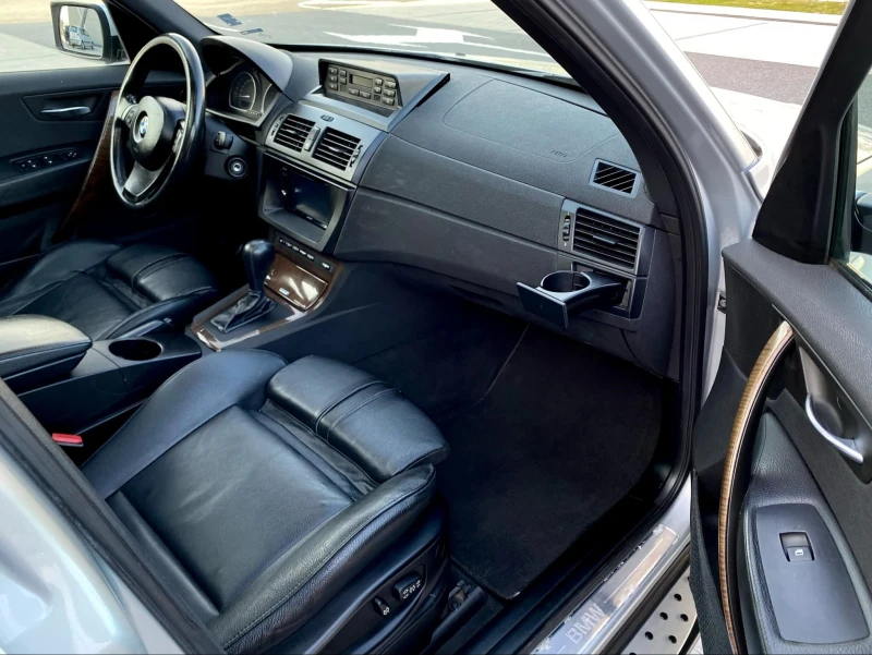 BMW X3 3.0D X-drive, АВТОМАТ/ПАНОРАМА/СПОРТ ПАКЕТ, снимка 12 - Автомобили и джипове - 53158104