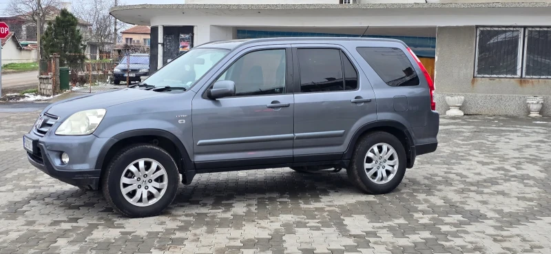 Honda Cr-v 2.0 бензин , снимка 2 - Автомобили и джипове - 53403988