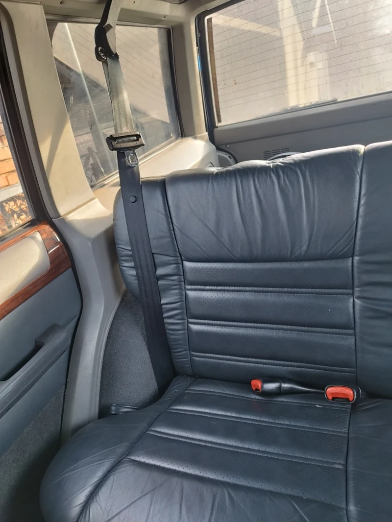 Jeep Cherokee 4.0, снимка 7 - Автомобили и джипове - 53540333