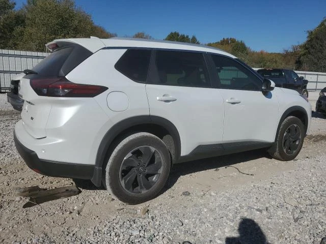 Nissan Rogue SV - изображение 4