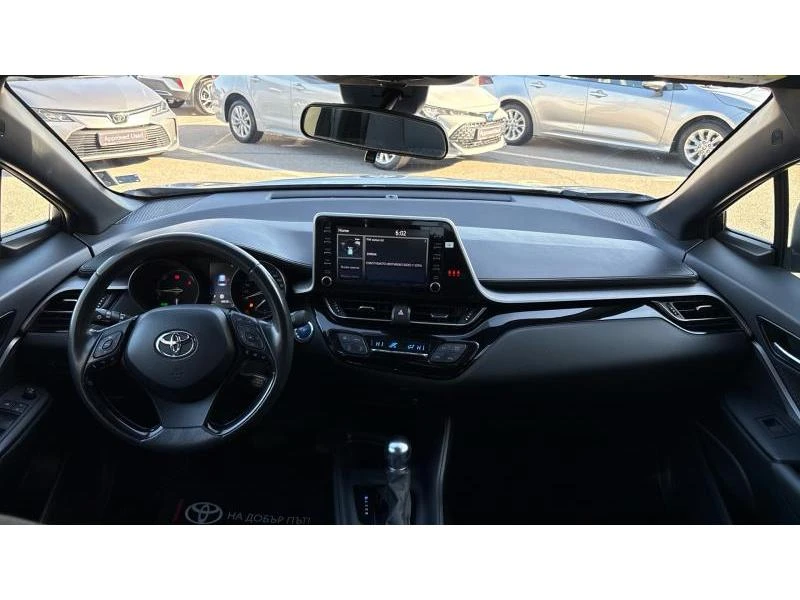 Toyota C-HR 1.8 HYB E-CVT CENTER, снимка 8 - Автомобили и джипове - 53826412