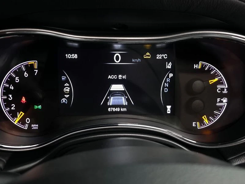 Jeep Cherokee 3.6 Overland| 295к.с.| ВКЛ.ТЕХНОТЕСТ, снимка 8 - Автомобили и джипове - 55130380