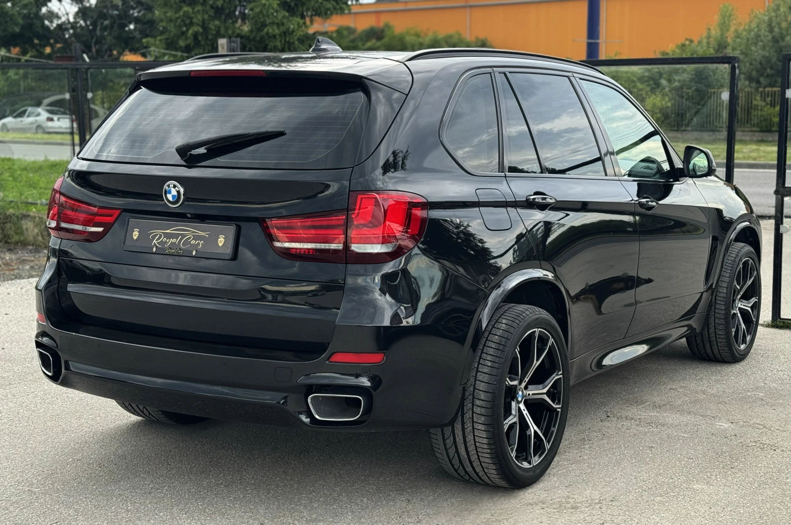 BMW X5 /M-pack/360 Камера/Панорама/Distronic/ Head Up - изображение 5