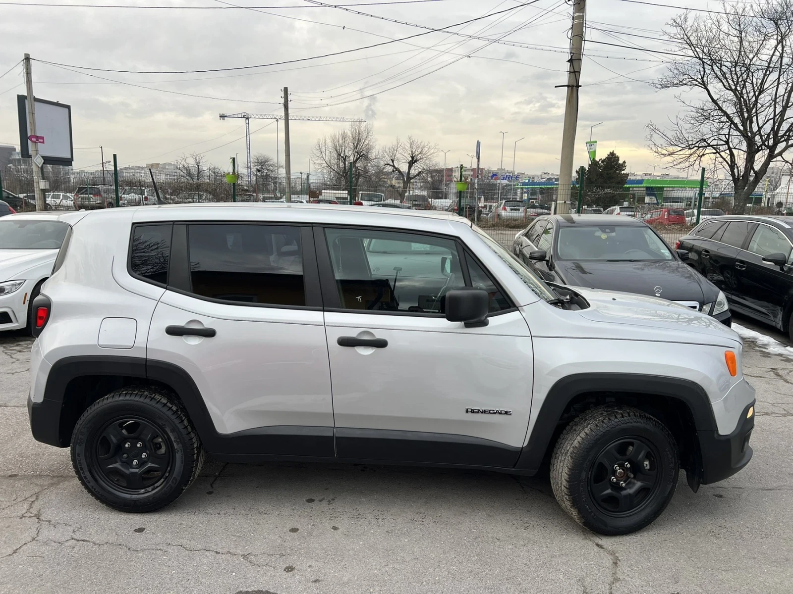 Jeep Renegade Спорт  - изображение 9