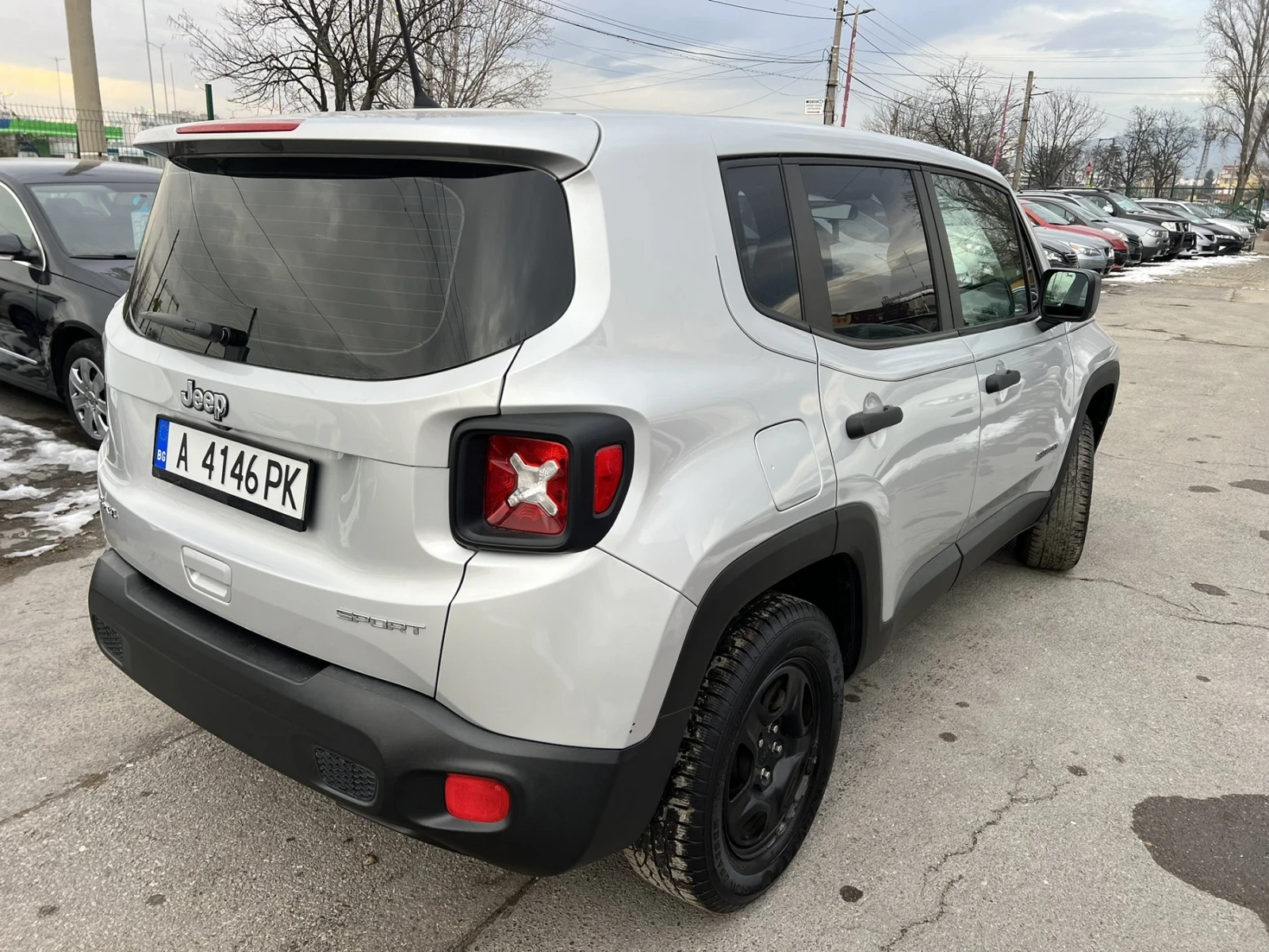 Jeep Renegade Спорт  - изображение 10