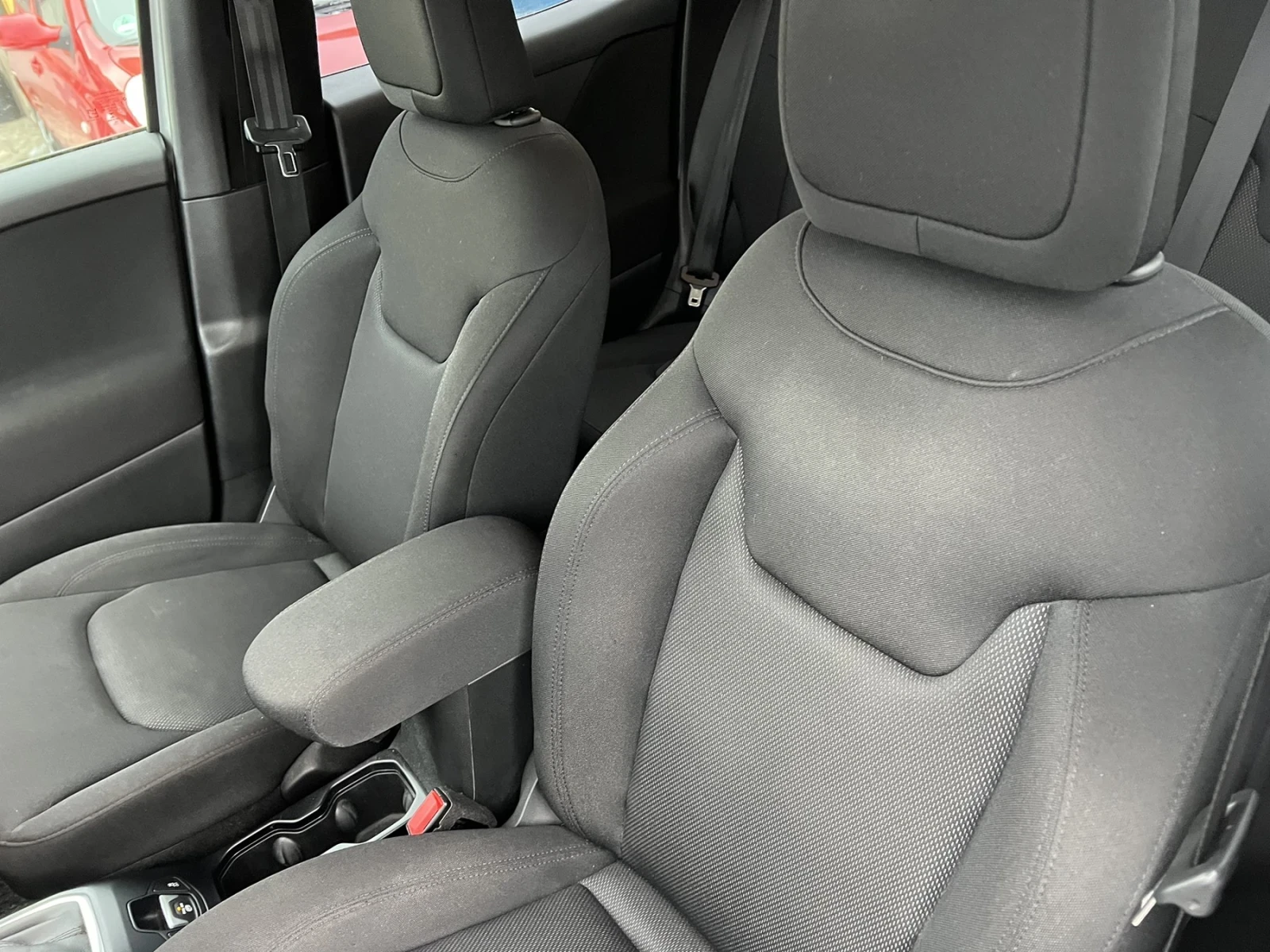 Jeep Renegade Спорт  - изображение 8