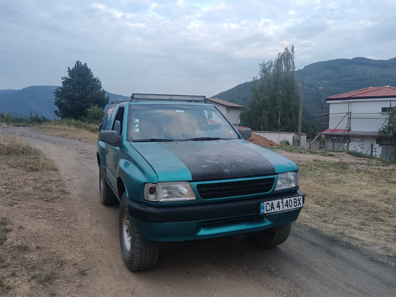 Opel Frontera 2.0 - изображение 10