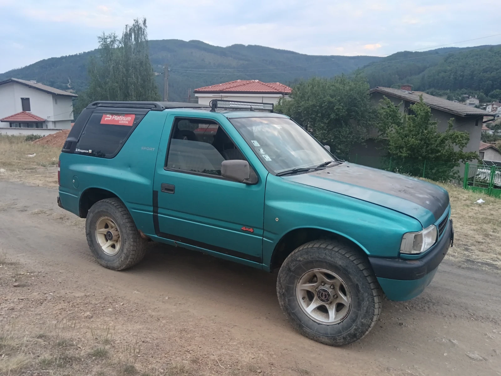 Opel Frontera 2.0 - изображение 9