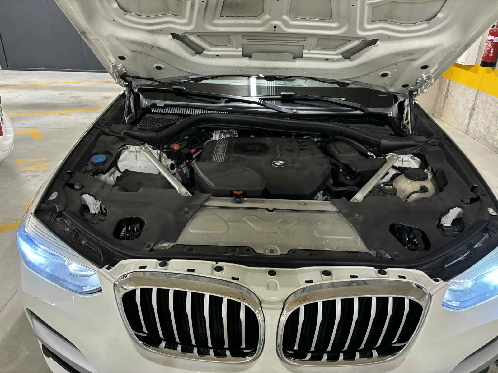 BMW X3 Xdrive 30i  - изображение 5
