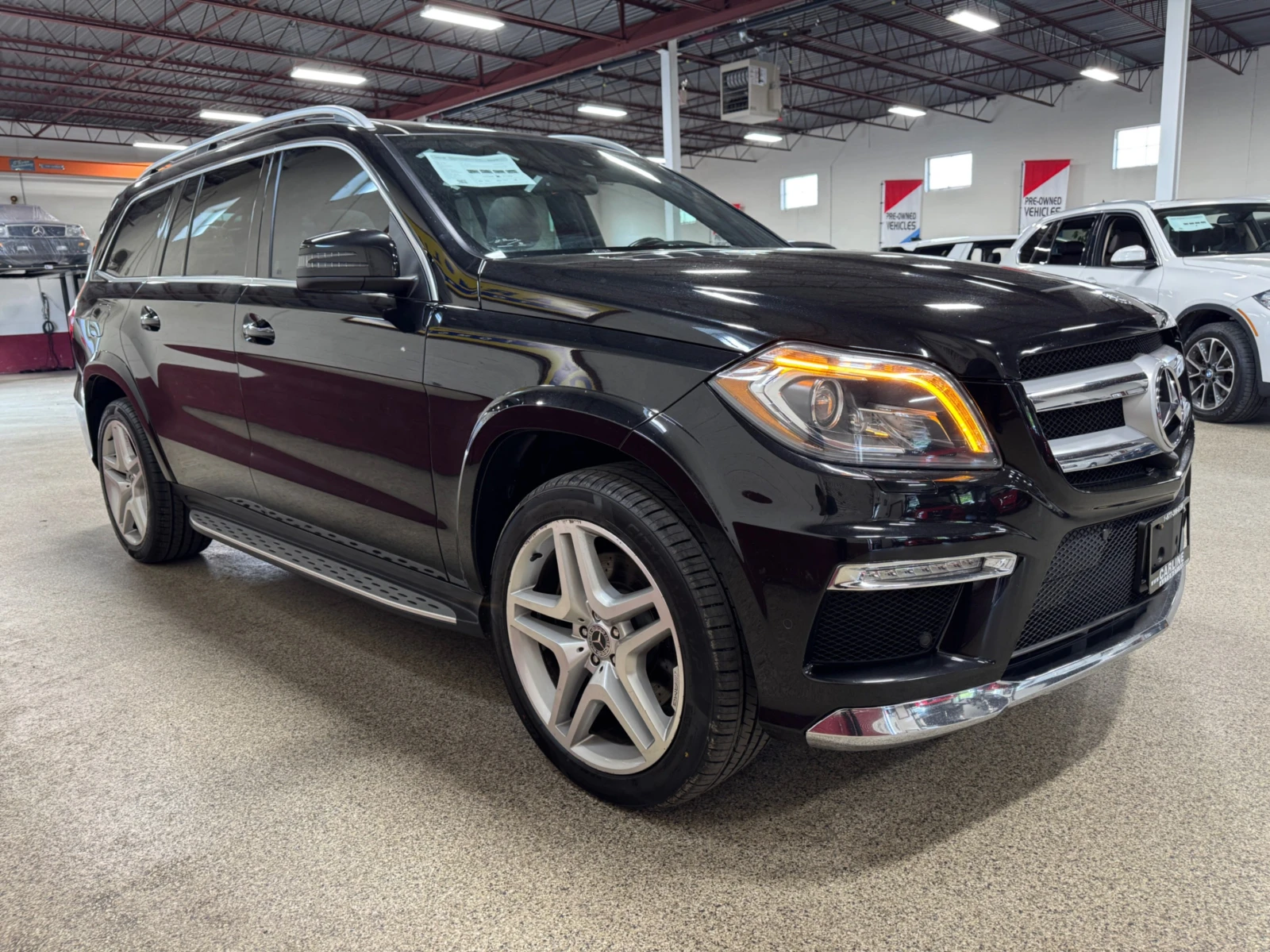 Mercedes-Benz GL 350 D 4Matic / 360 / PANO / 7 Seats - изображение 5