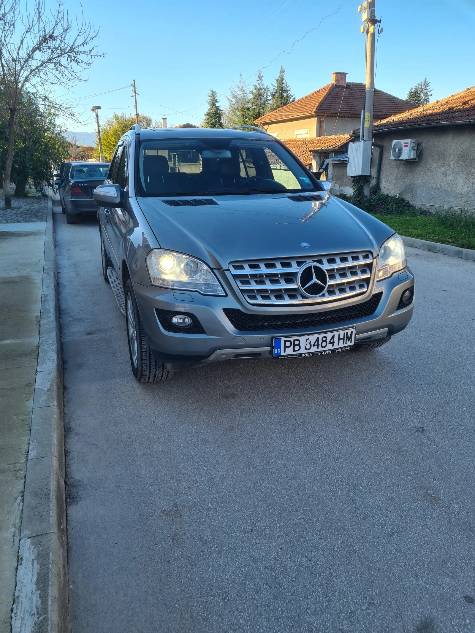 Mercedes-Benz ML 350 НА ПРУЖИНИ  - изображение 2