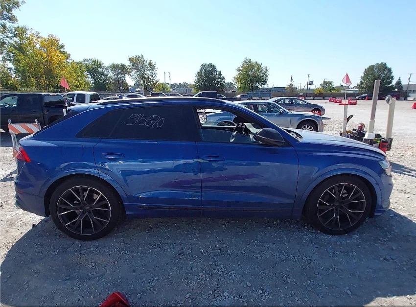 Audi SQ8 MATRIX* 360* 12 ХИЛ.КМ. - изображение 2