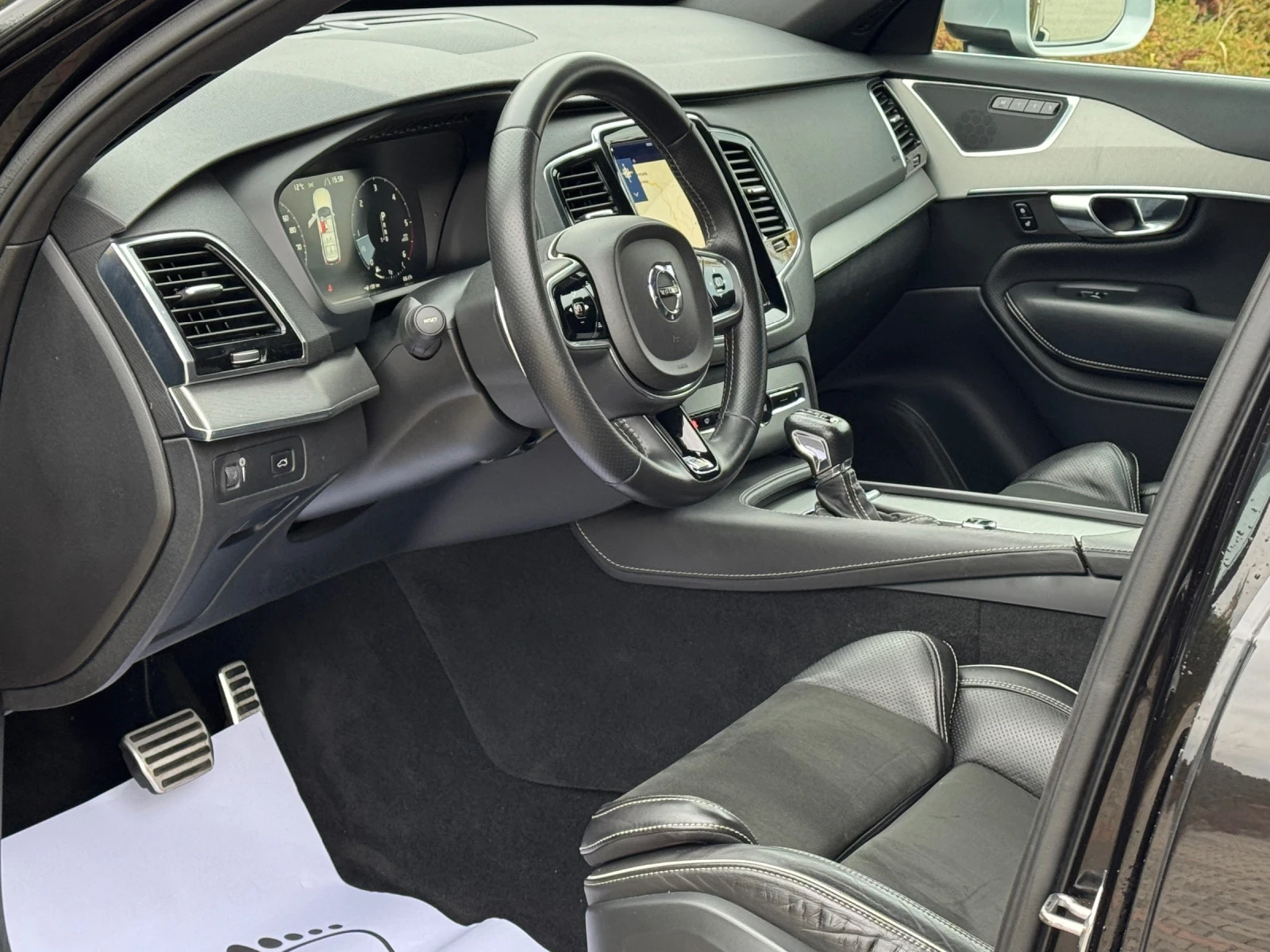 Volvo Xc90 ///R-DESIGN-РЕКАРО-КАМЕРА-7МЕСТНА-УНИКАЛНА-163Х.КМ - изображение 9