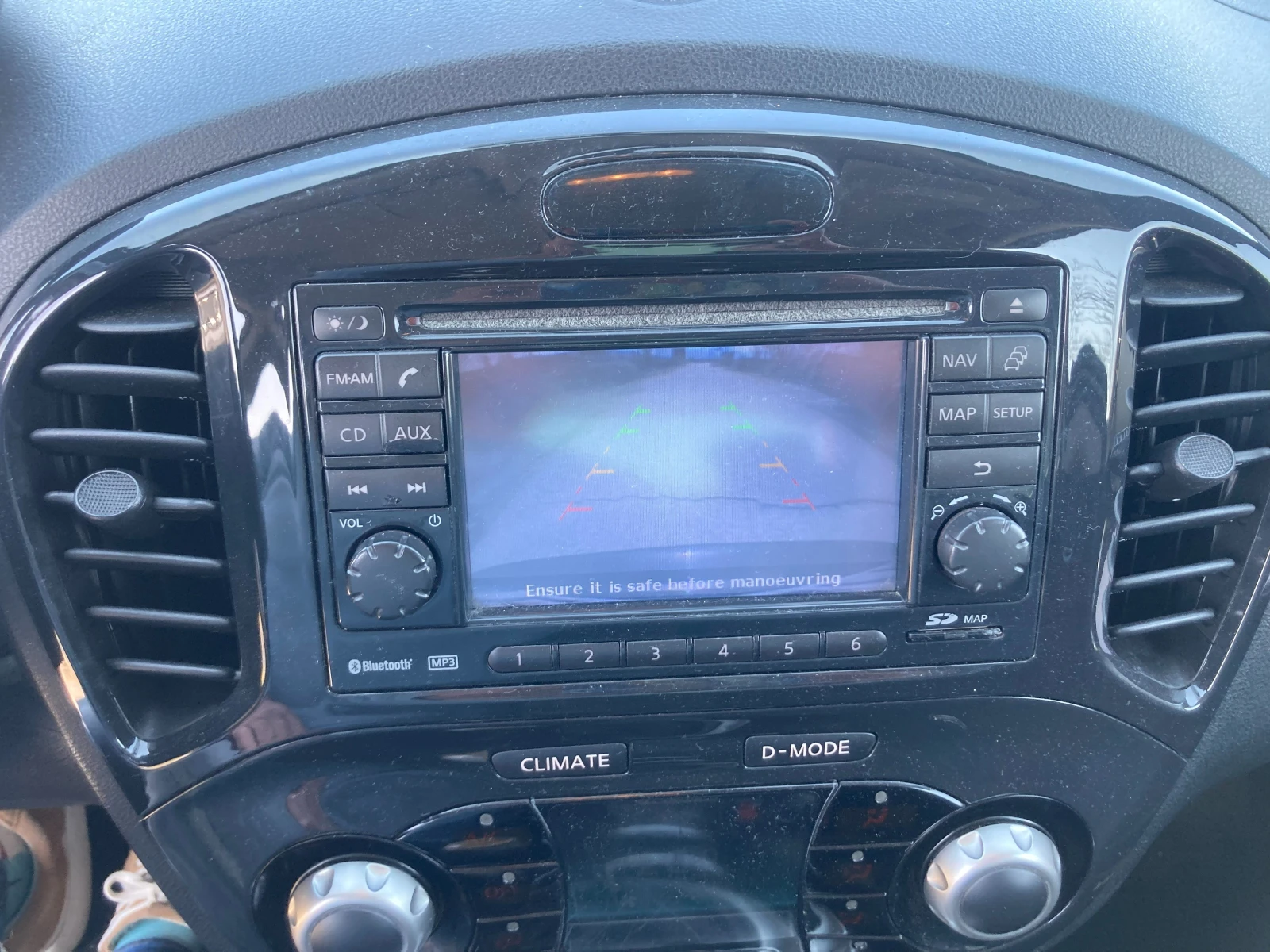 Nissan Juke, снимка 13 - Автомобили и джипове - 53763711