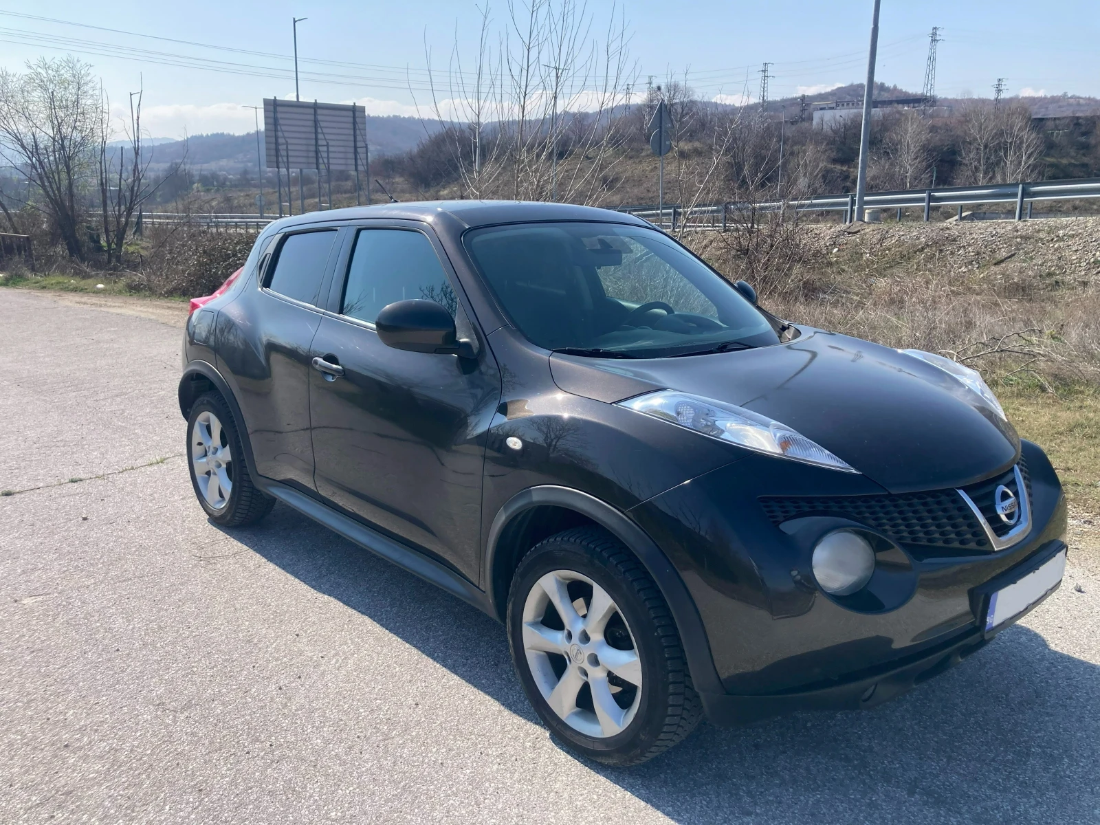 Nissan Juke, снимка 2 - Автомобили и джипове - 53763711