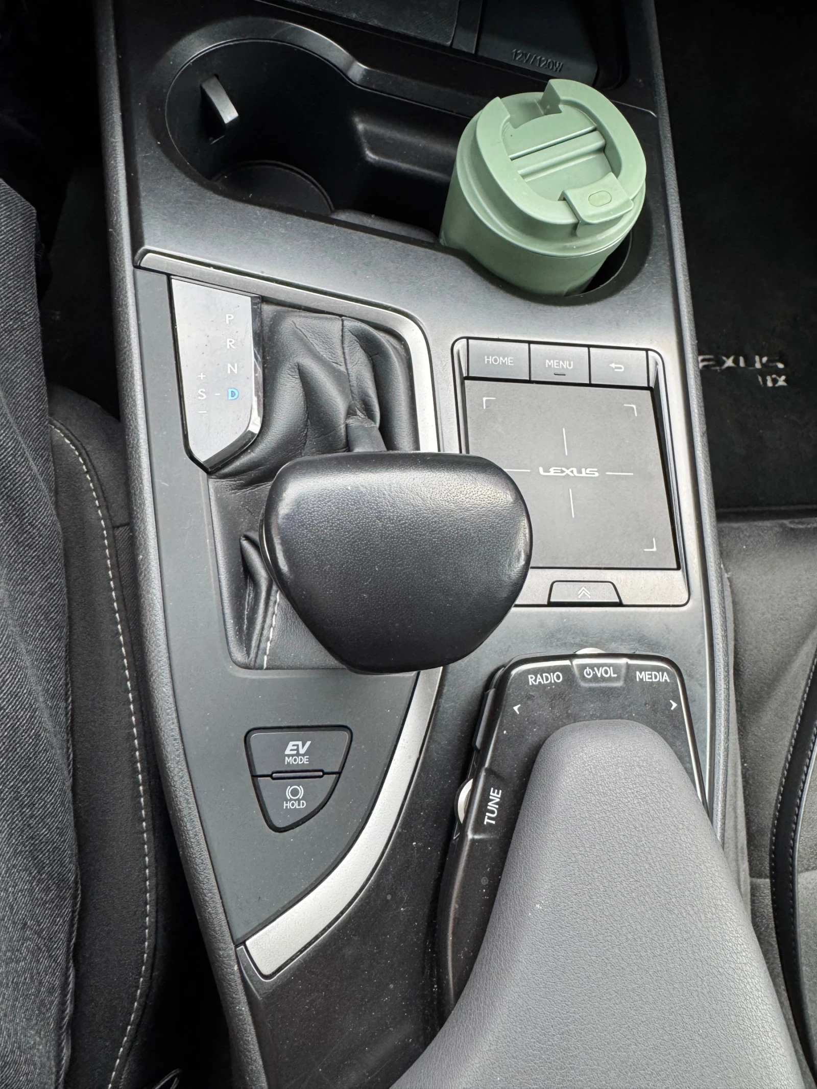 Lexus UX 250h 4WD | Mobile.bg � ����������� 8