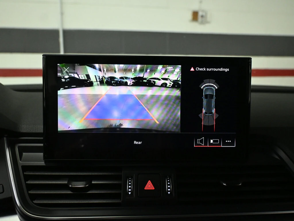 Audi Q5 S-LINE| PANO| AMBIENT| ПАМЕТ| ФИКСИРАНА ЦЕНА| , снимка 17 - Автомобили и джипове - 54216622