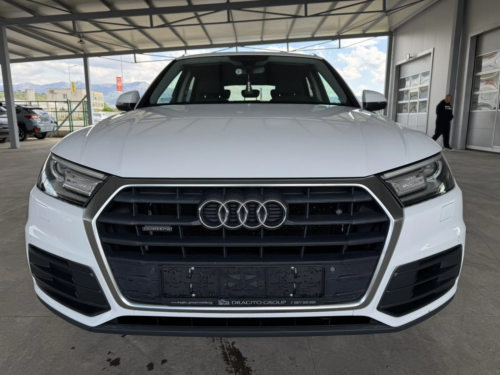 Audi Q5 40TDI* 190ps* quattro* НАВИ* КАМЕРА, снимка 8 - Автомобили и джипове - 54377878