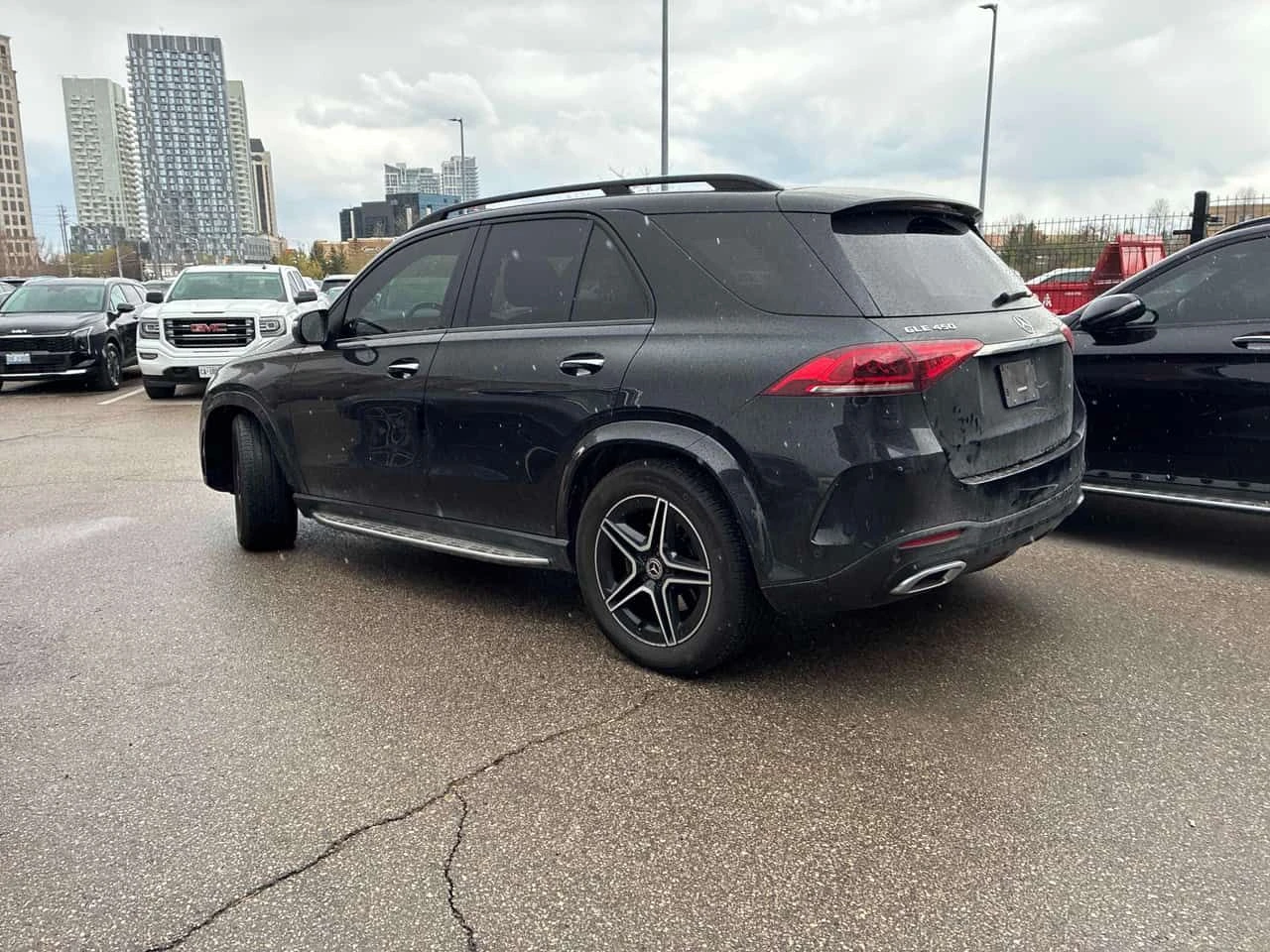 Mercedes-Benz GLE 450 * CARFAX * BURMESTER * 2 КЛЮЧА * КЛИП НА МОТОРА, снимка 2 - Автомобили и джипове - 54459652