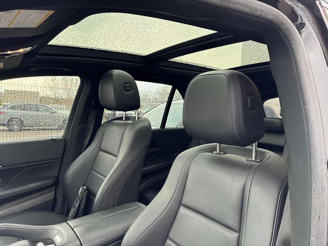 Mercedes-Benz GLE 450 * CARFAX * BURMESTER * 2 КЛЮЧА * КЛИП НА МОТОРА, снимка 11 - Автомобили и джипове - 54459652