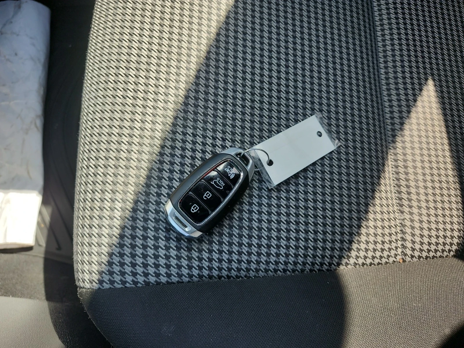 Hyundai Kona Trend* AWD, снимка 8 - Автомобили и джипове - 54516096