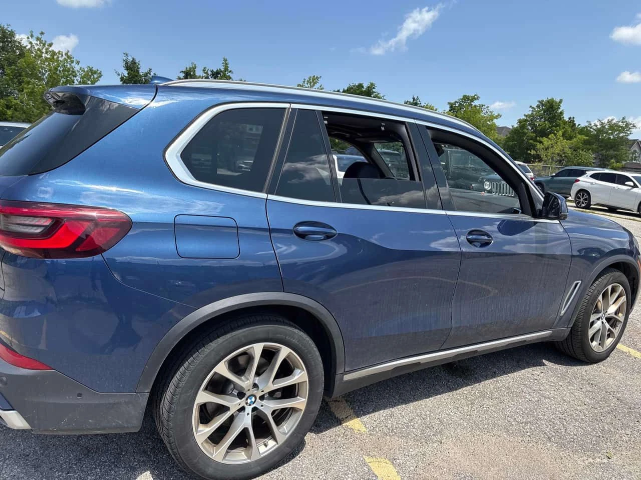 BMW X5 xDrive40i/ОТ ПРЕДСТАВИТЕЛСТВО НА БМВ/КЛИП/360 КАМ/, снимка 3 - Автомобили и джипове - 55229217
