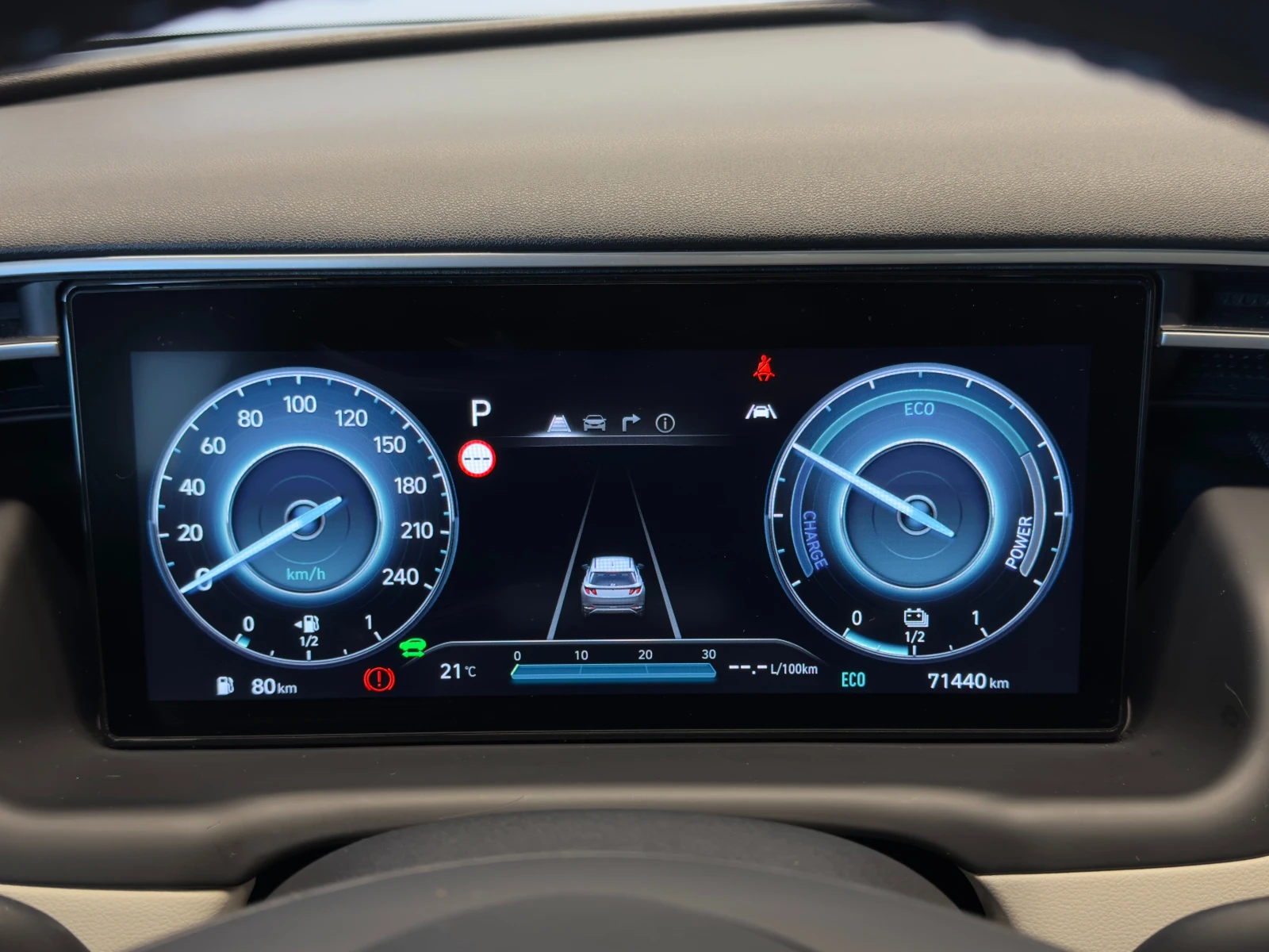 Hyundai Tucson PREMIUM Hybrid AWD, снимка 12 - Автомобили и джипове - 55471202