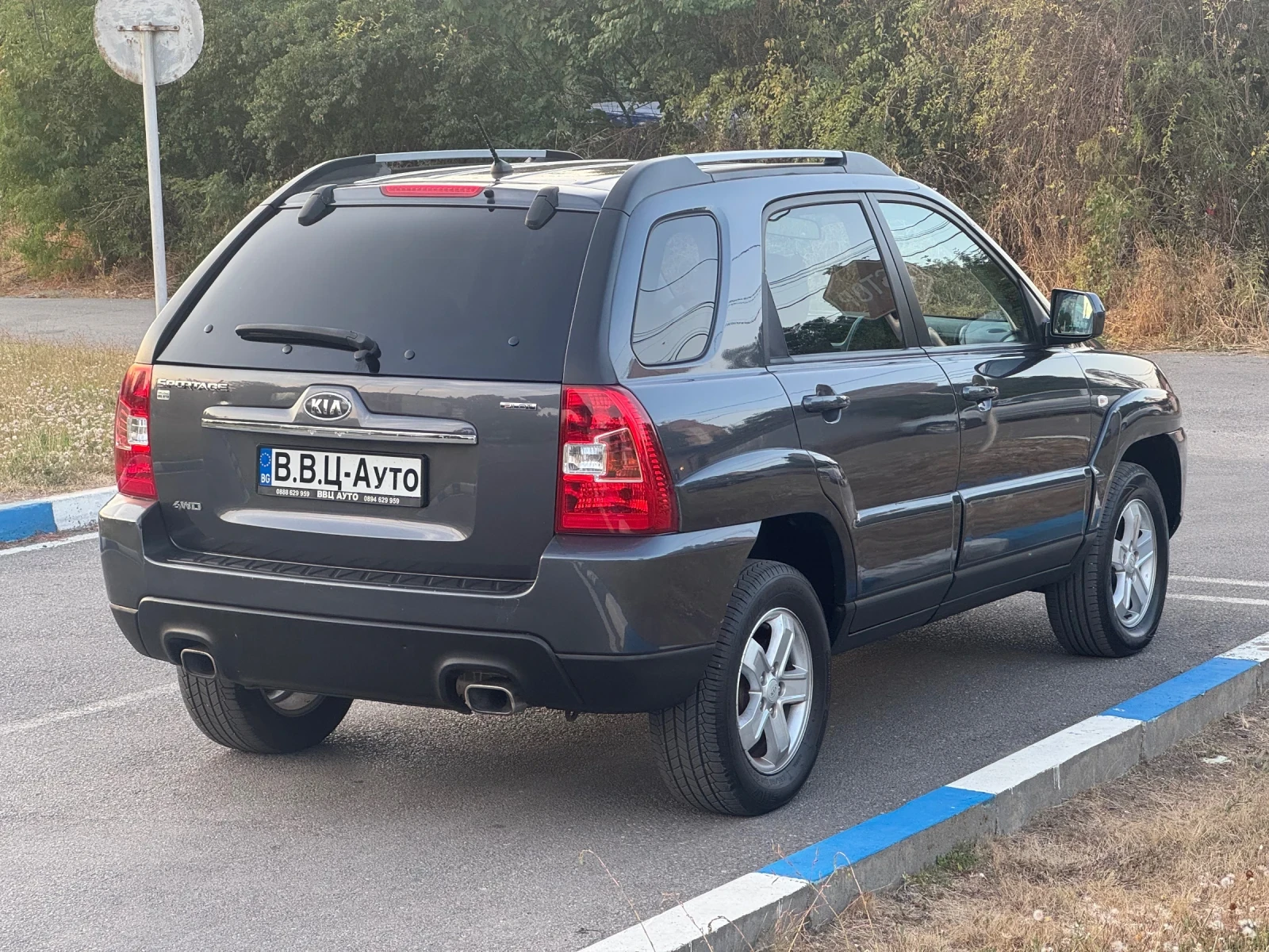 Kia Sportage 2.0Бензин 4х4 FaceLift, снимка 4 - Автомобили и джипове - 55658414