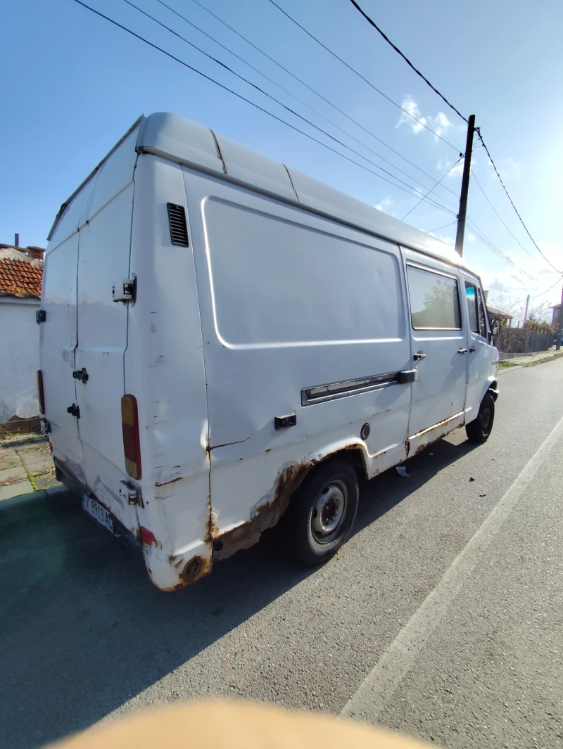 Mercedes-Benz 208, снимка 5 - Бусове и автобуси - 53113585