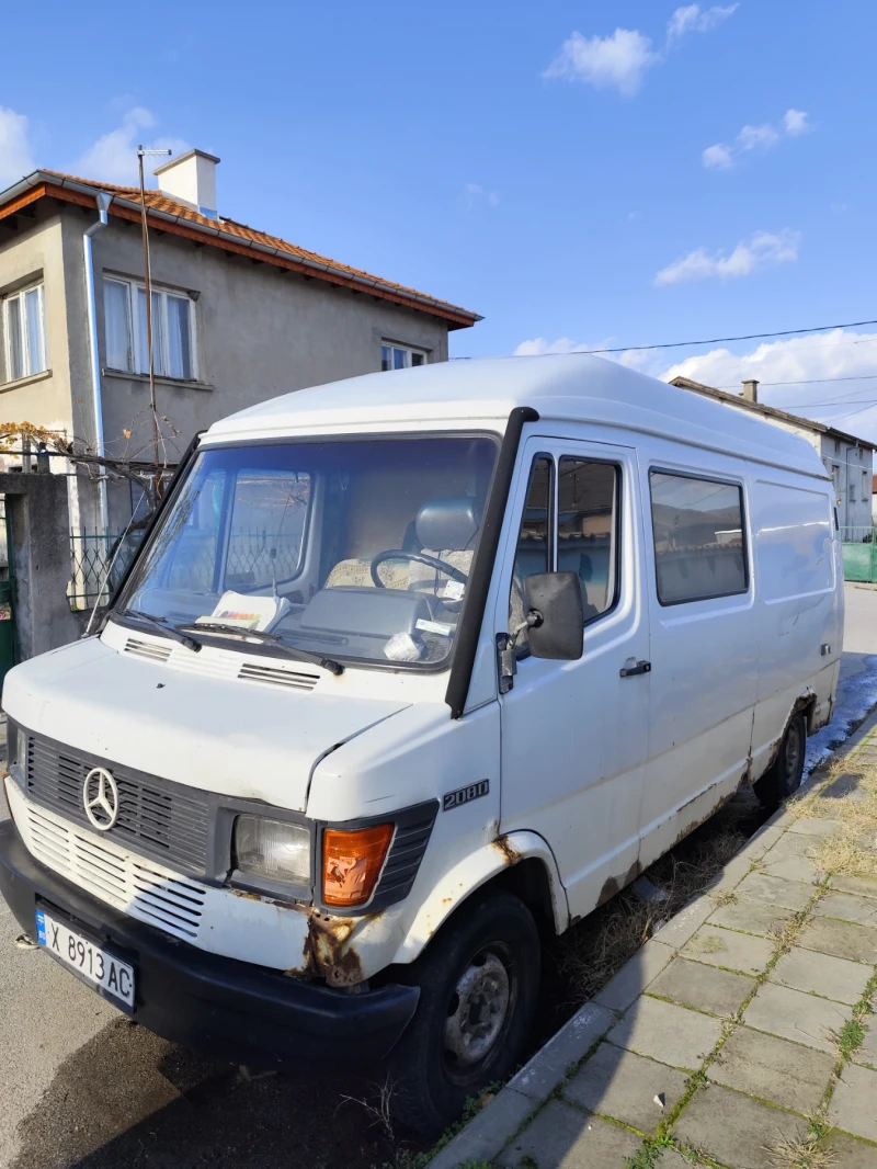Mercedes-Benz 208, снимка 3 - Бусове и автобуси - 53113585