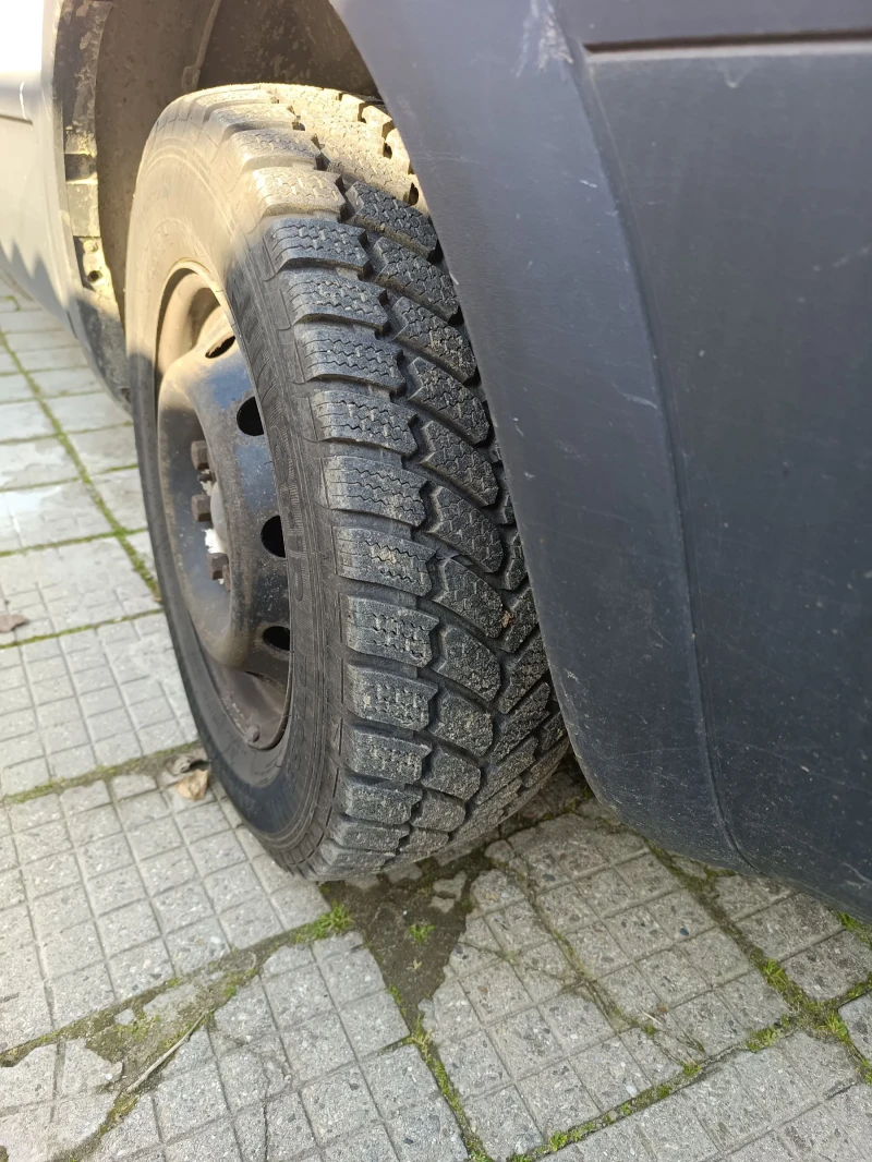 Iveco Daily Hpt, снимка 2 - Бусове и автобуси - 53139094