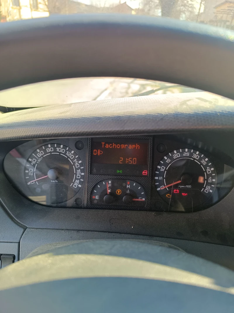 Iveco Daily Hpt, снимка 6 - Бусове и автобуси - 53139094