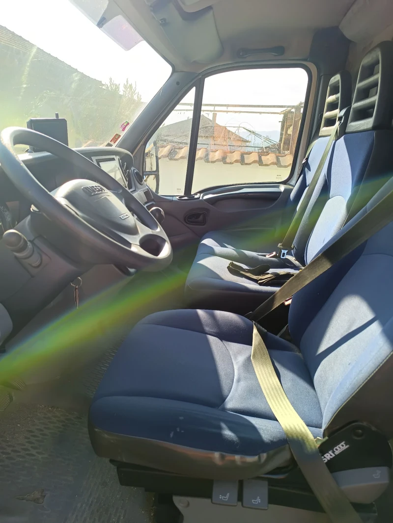 Iveco Daily Hpt, снимка 9 - Бусове и автобуси - 53139094