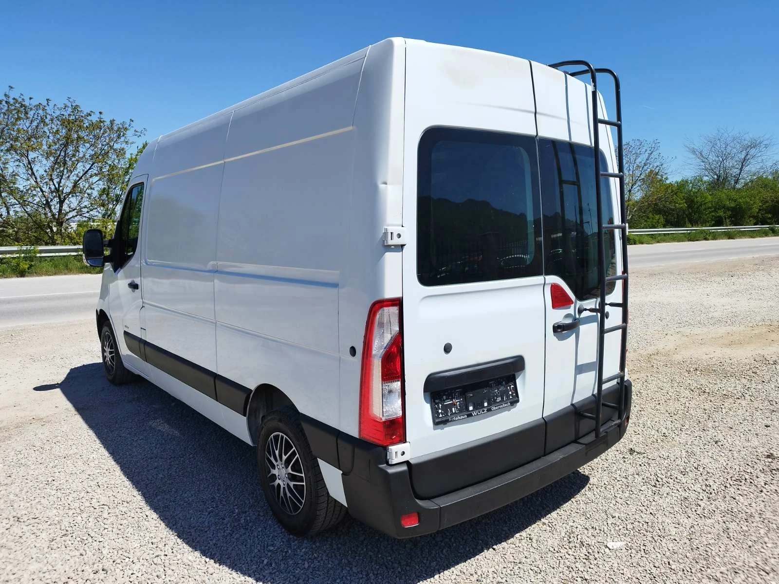Renault Master 2.3 CDTI TOP, снимка 9 - Бусове и автобуси - 54319056