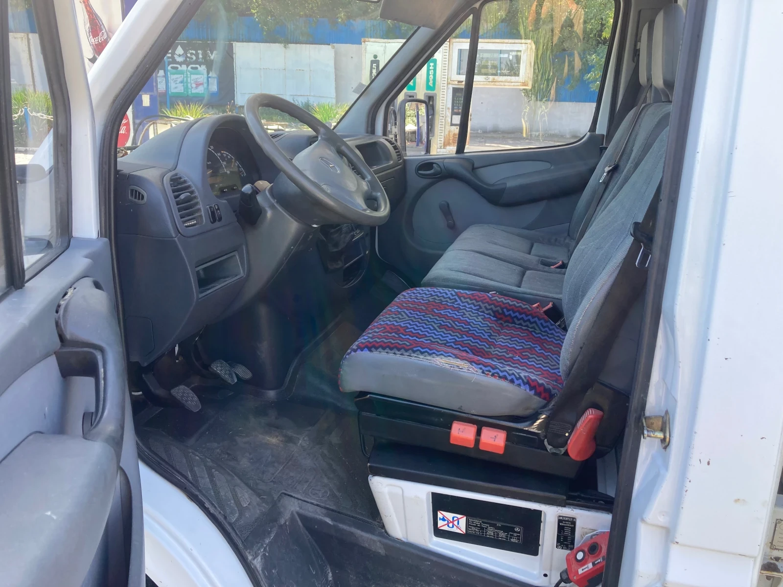 Mercedes-Benz 411, снимка 7 - Камиони - 55843024