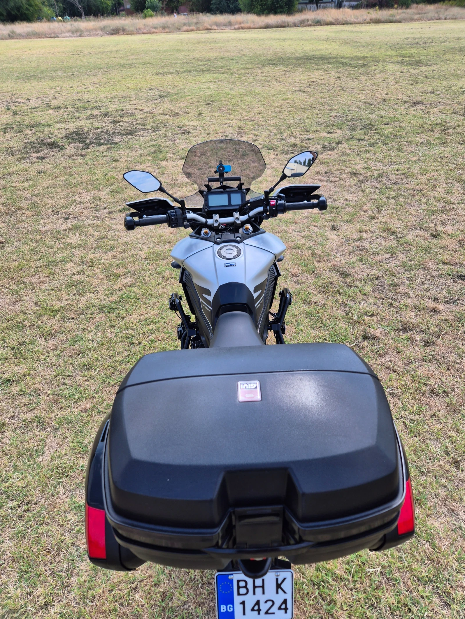 Yamaha Mt-09 Tracer, снимка 9 - Мотоциклети и мототехника - 55667194